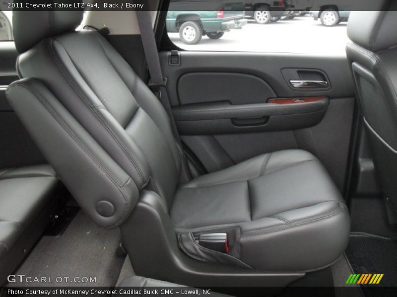 Black / Ebony 2011 Chevrolet Tahoe LTZ 4x4