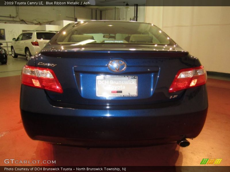 Blue Ribbon Metallic / Ash 2009 Toyota Camry LE