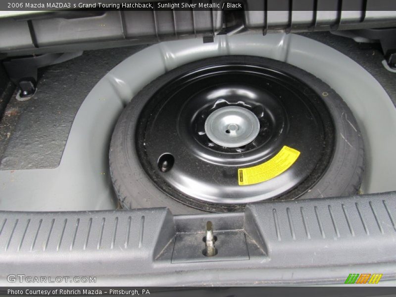 Sunlight Silver Metallic / Black 2006 Mazda MAZDA3 s Grand Touring Hatchback