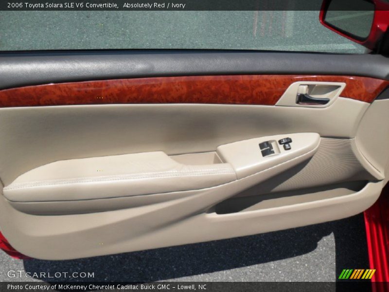 Absolutely Red / Ivory 2006 Toyota Solara SLE V6 Convertible