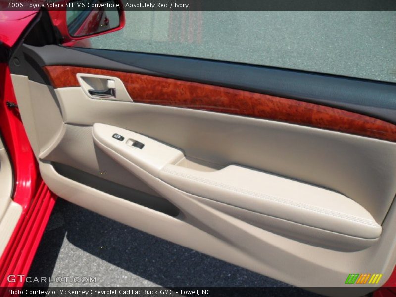 Absolutely Red / Ivory 2006 Toyota Solara SLE V6 Convertible