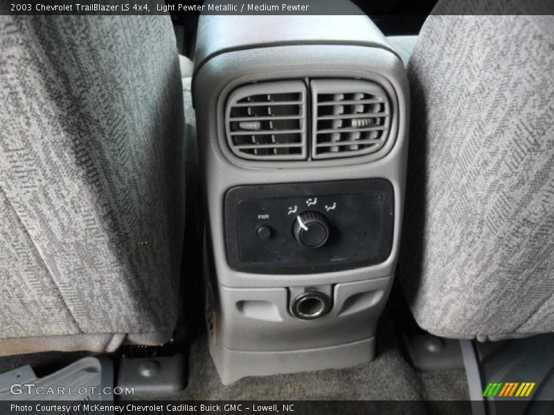 Light Pewter Metallic / Medium Pewter 2003 Chevrolet TrailBlazer LS 4x4