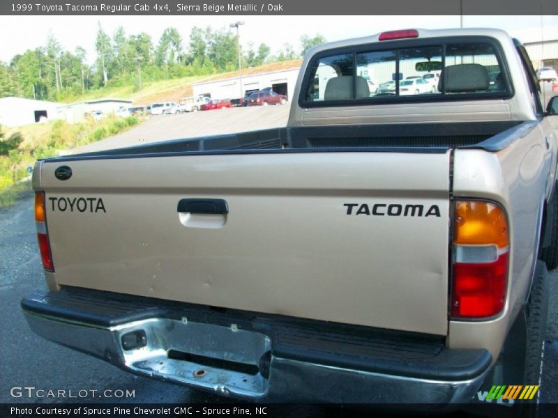 Sierra Beige Metallic / Oak 1999 Toyota Tacoma Regular Cab 4x4