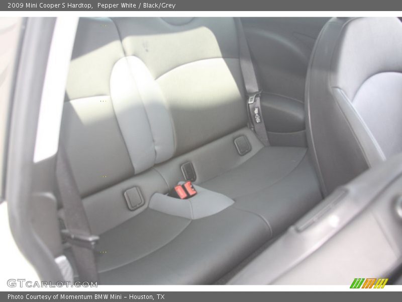Pepper White / Black/Grey 2009 Mini Cooper S Hardtop