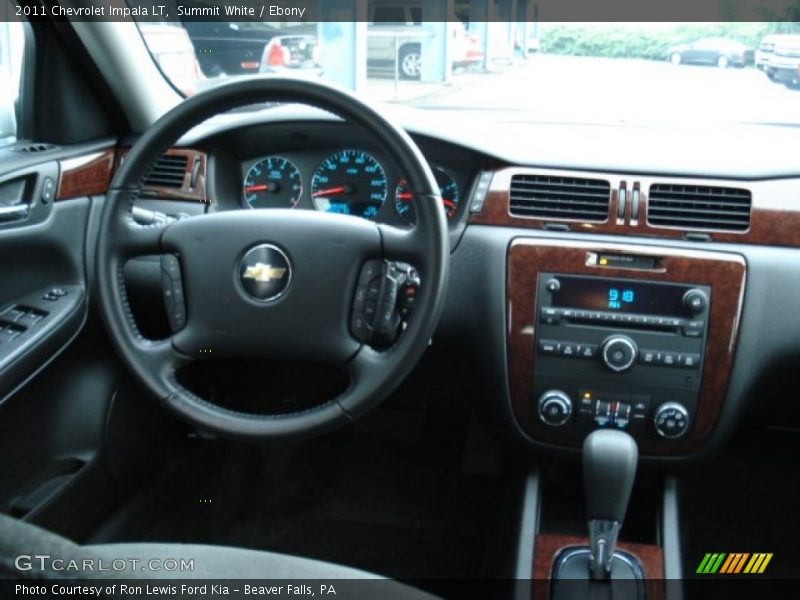 Summit White / Ebony 2011 Chevrolet Impala LT