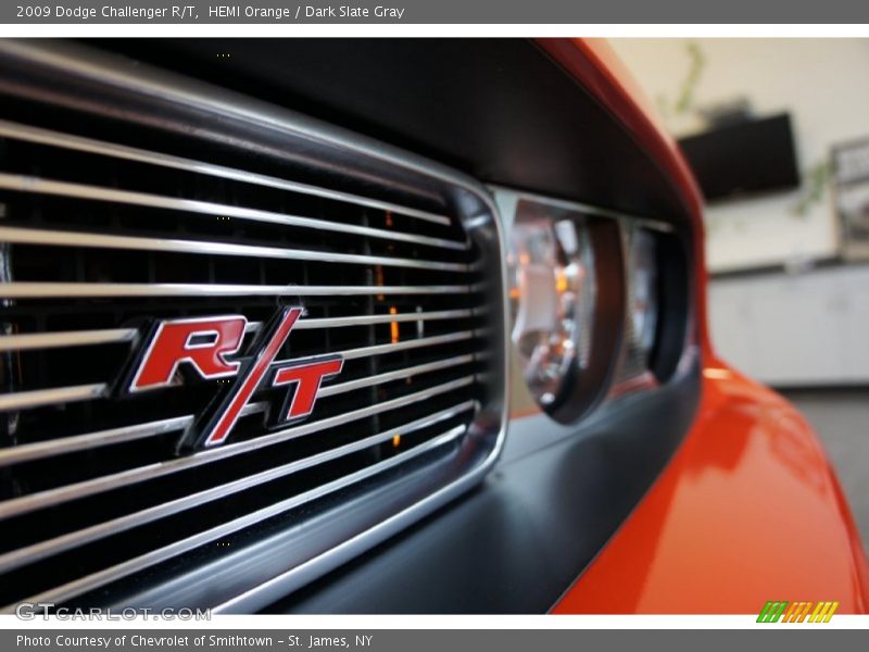  2009 Challenger R/T Logo