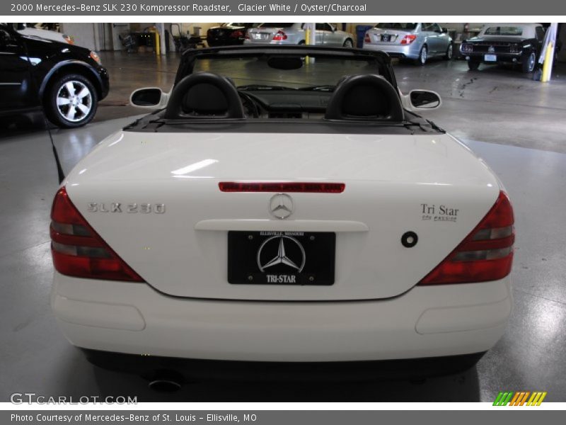 Glacier White / Oyster/Charcoal 2000 Mercedes-Benz SLK 230 Kompressor Roadster