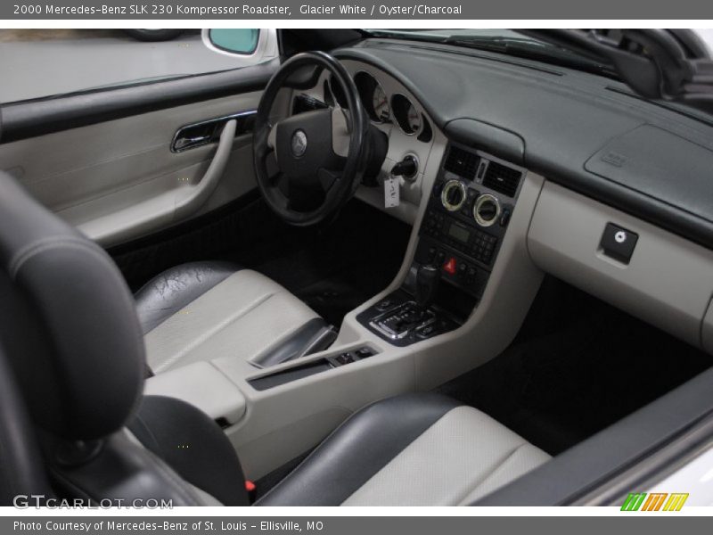 Glacier White / Oyster/Charcoal 2000 Mercedes-Benz SLK 230 Kompressor Roadster