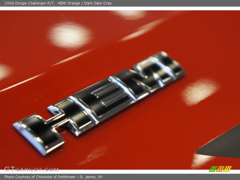  2009 Challenger R/T Logo