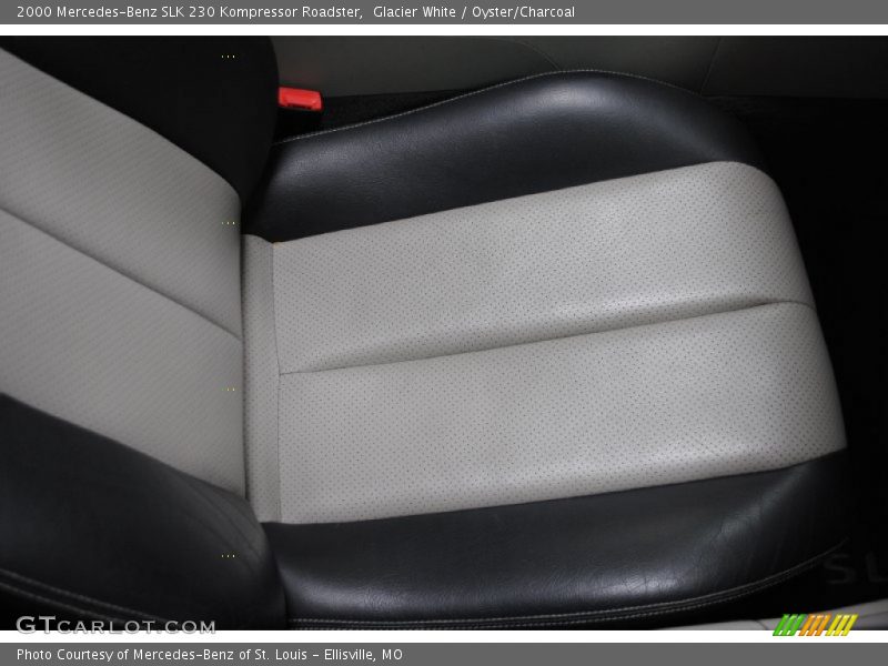 Glacier White / Oyster/Charcoal 2000 Mercedes-Benz SLK 230 Kompressor Roadster