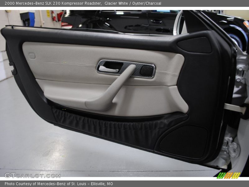 Door Panel of 2000 SLK 230 Kompressor Roadster