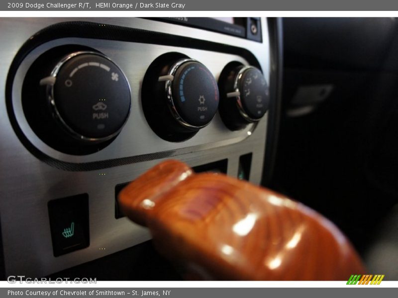 HEMI Orange / Dark Slate Gray 2009 Dodge Challenger R/T