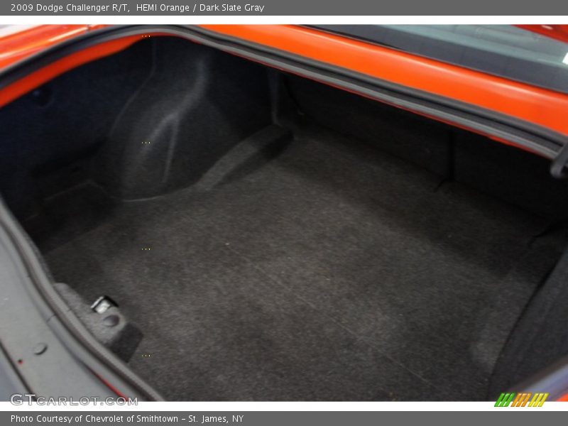  2009 Challenger R/T Trunk