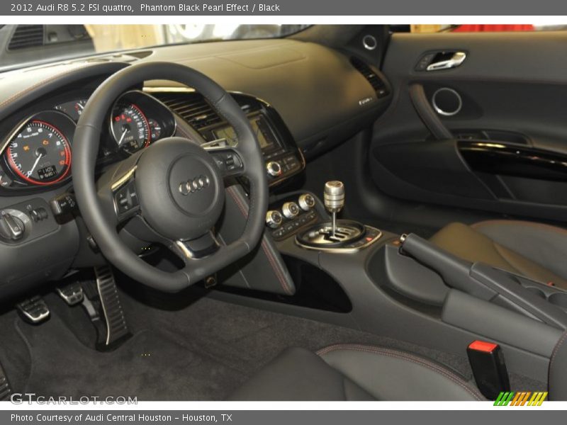 Black Interior - 2012 R8 5.2 FSI quattro 