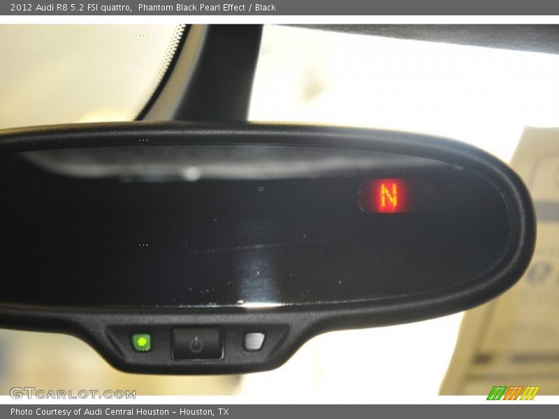 Phantom Black Pearl Effect / Black 2012 Audi R8 5.2 FSI quattro