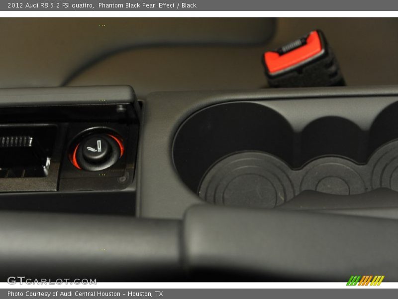 Phantom Black Pearl Effect / Black 2012 Audi R8 5.2 FSI quattro