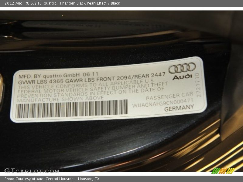 Phantom Black Pearl Effect / Black 2012 Audi R8 5.2 FSI quattro