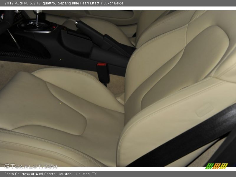  2012 R8 5.2 FSI quattro Luxor Beige Interior