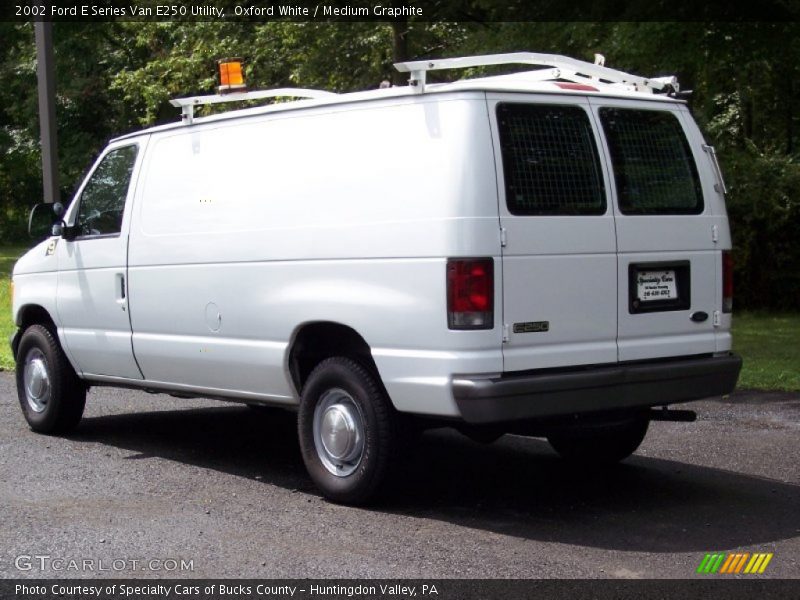 Oxford White / Medium Graphite 2002 Ford E Series Van E250 Utility
