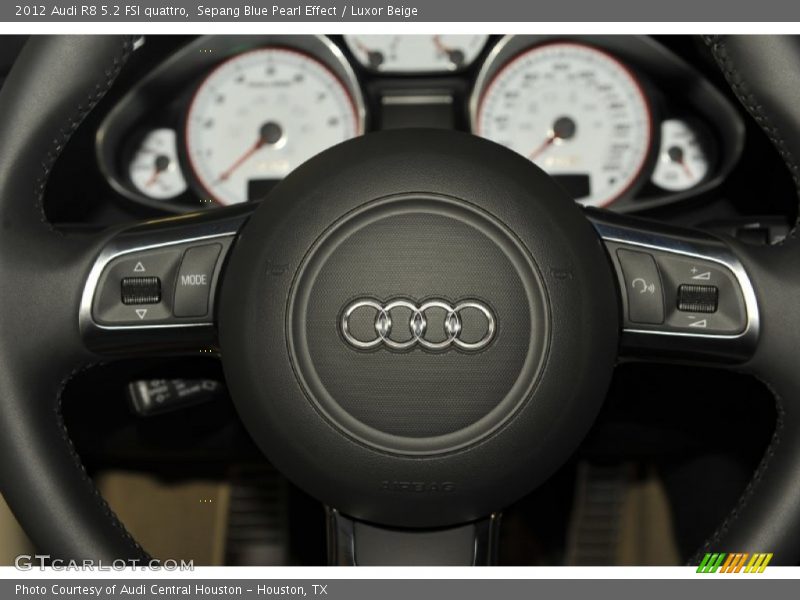 Controls of 2012 R8 5.2 FSI quattro