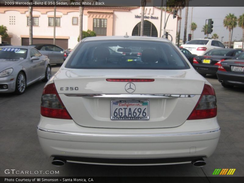 Arctic White / Black 2009 Mercedes-Benz E 350 Sedan
