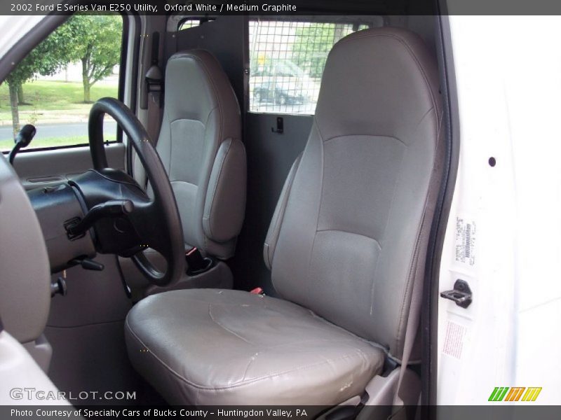 Oxford White / Medium Graphite 2002 Ford E Series Van E250 Utility