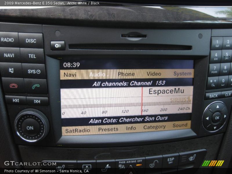 Arctic White / Black 2009 Mercedes-Benz E 350 Sedan