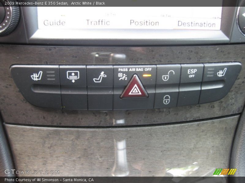 Arctic White / Black 2009 Mercedes-Benz E 350 Sedan