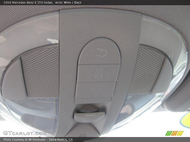 Arctic White / Black 2009 Mercedes-Benz E 350 Sedan