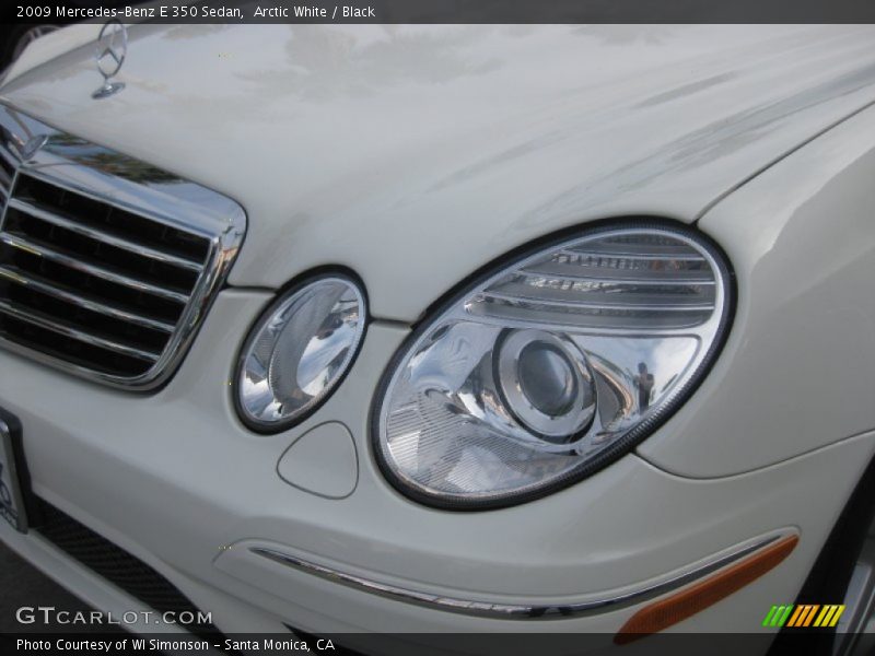Arctic White / Black 2009 Mercedes-Benz E 350 Sedan