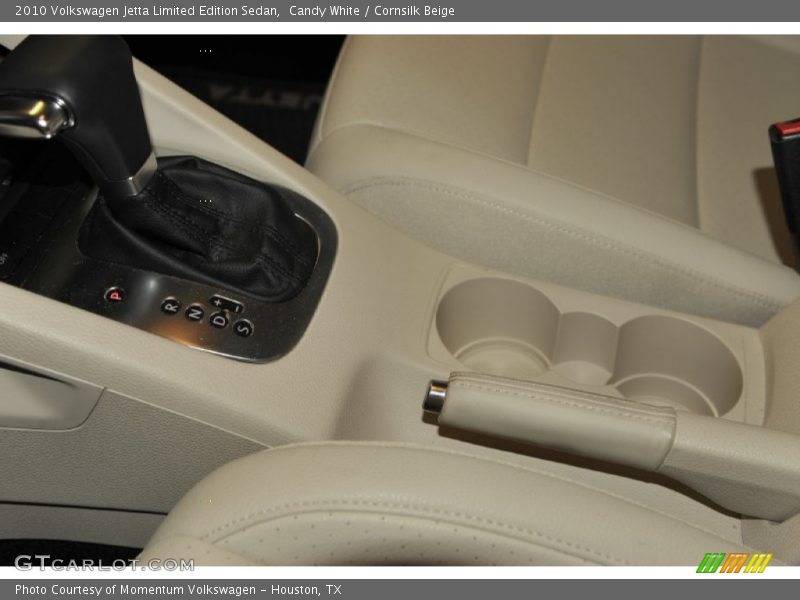 Candy White / Cornsilk Beige 2010 Volkswagen Jetta Limited Edition Sedan