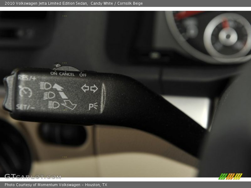 Candy White / Cornsilk Beige 2010 Volkswagen Jetta Limited Edition Sedan