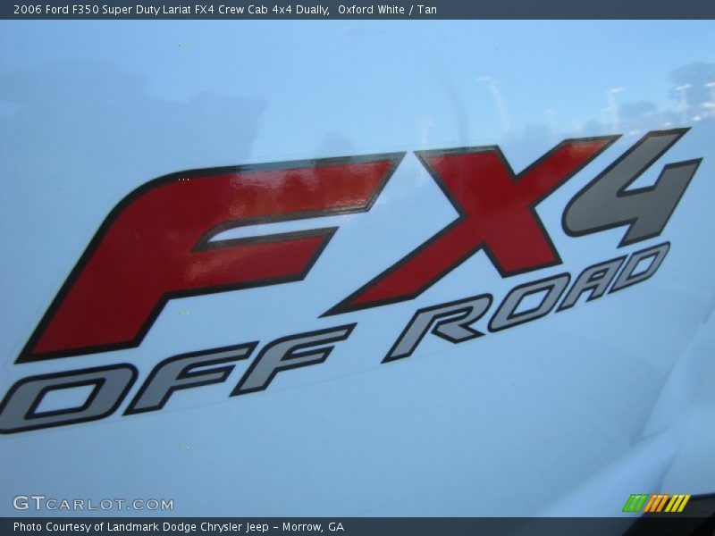 Oxford White / Tan 2006 Ford F350 Super Duty Lariat FX4 Crew Cab 4x4 Dually