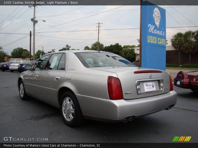 Light Platinum / Black 2005 Cadillac DeVille Sedan