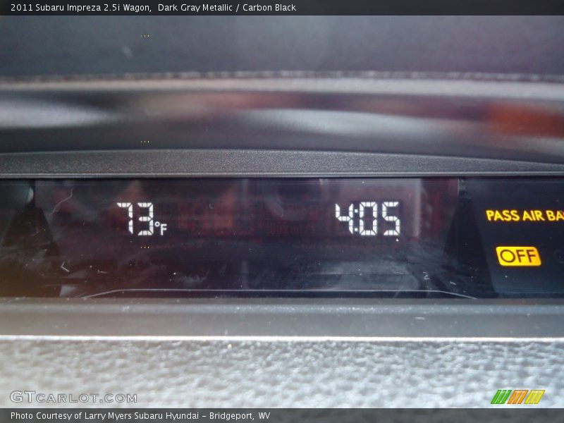 Dark Gray Metallic / Carbon Black 2011 Subaru Impreza 2.5i Wagon