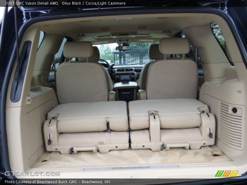 Onyx Black / Cocoa/Light Cashmere 2007 GMC Yukon Denali AWD