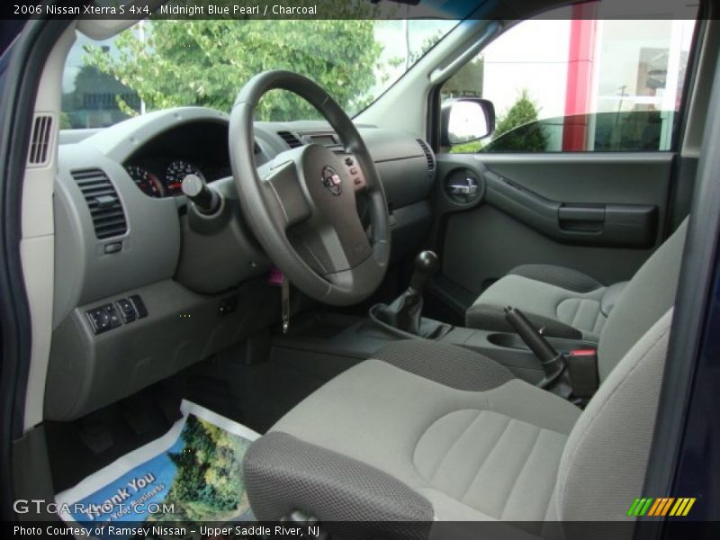 Midnight Blue Pearl / Charcoal 2006 Nissan Xterra S 4x4