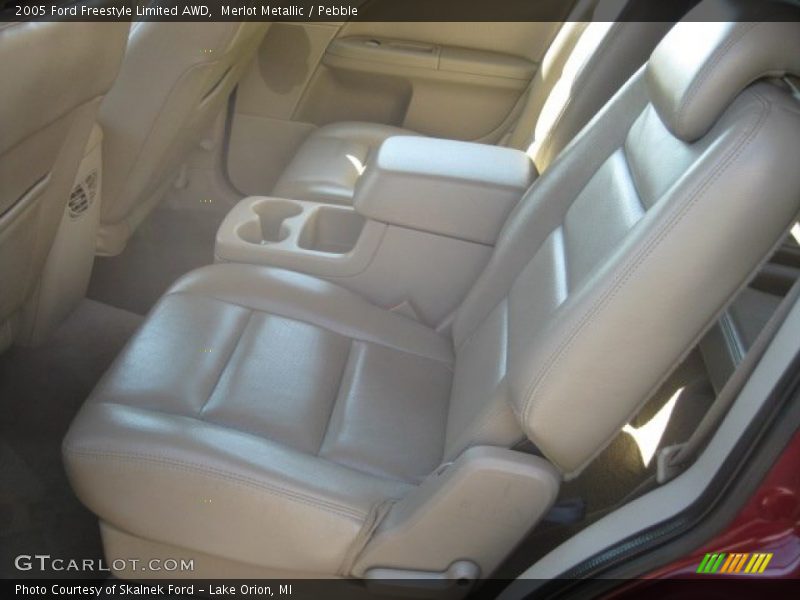 Merlot Metallic / Pebble 2005 Ford Freestyle Limited AWD