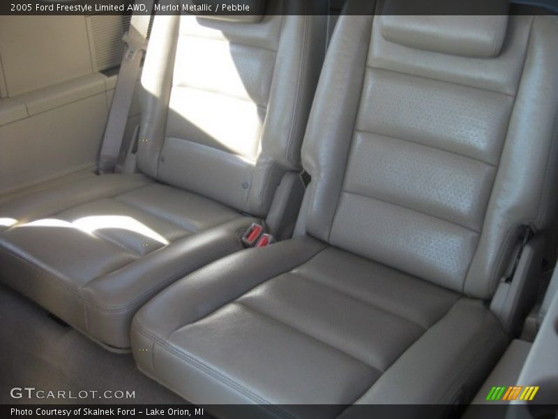 Merlot Metallic / Pebble 2005 Ford Freestyle Limited AWD