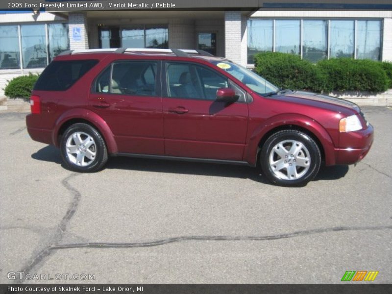 Merlot Metallic / Pebble 2005 Ford Freestyle Limited AWD