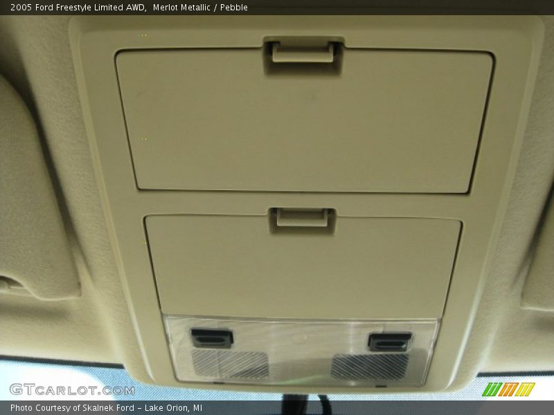 Merlot Metallic / Pebble 2005 Ford Freestyle Limited AWD
