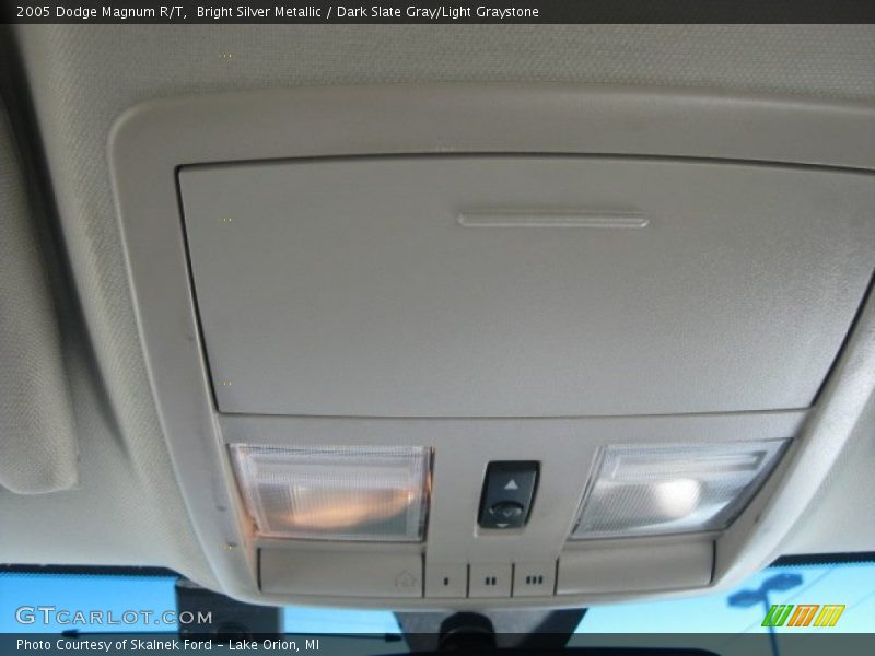 Bright Silver Metallic / Dark Slate Gray/Light Graystone 2005 Dodge Magnum R/T