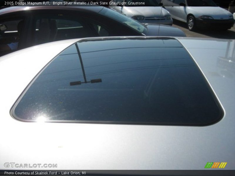 Bright Silver Metallic / Dark Slate Gray/Light Graystone 2005 Dodge Magnum R/T