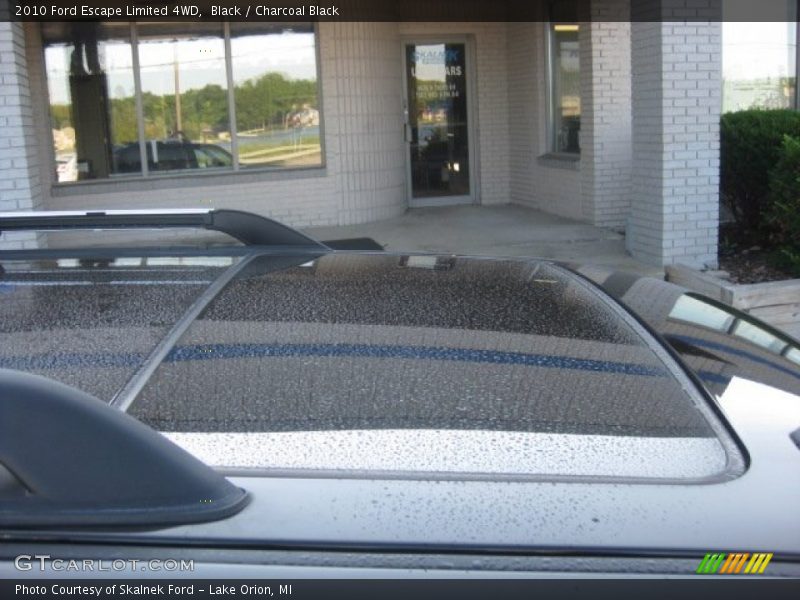 Black / Charcoal Black 2010 Ford Escape Limited 4WD