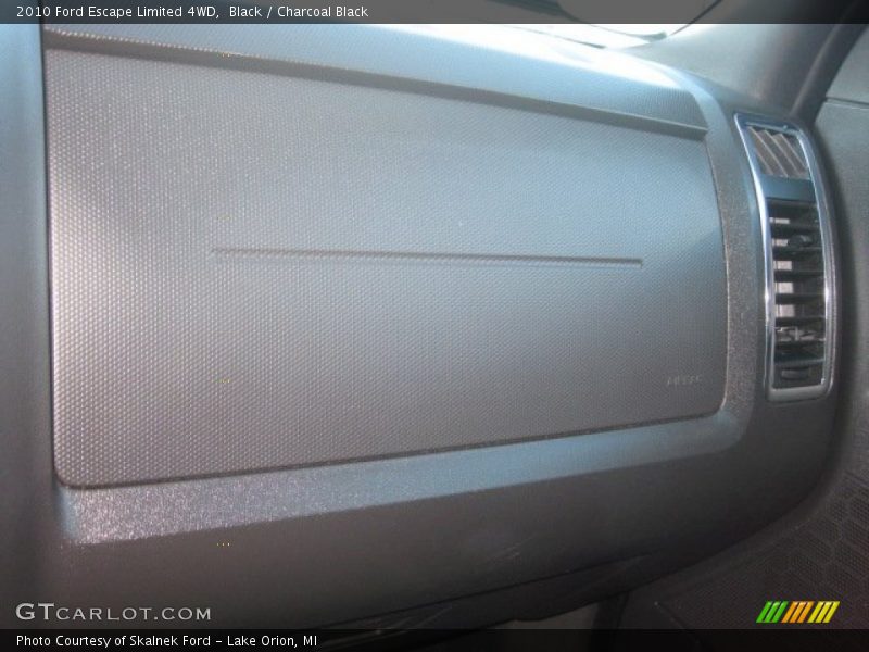 Black / Charcoal Black 2010 Ford Escape Limited 4WD