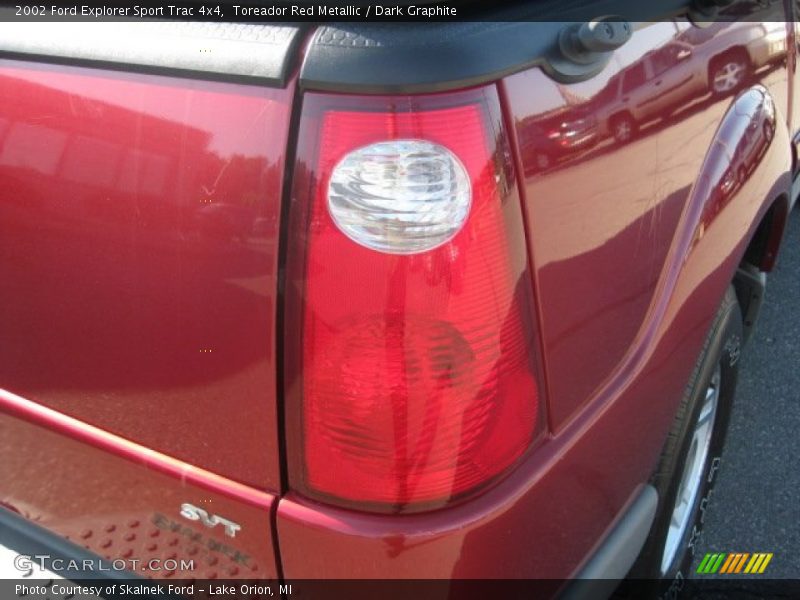 Toreador Red Metallic / Dark Graphite 2002 Ford Explorer Sport Trac 4x4
