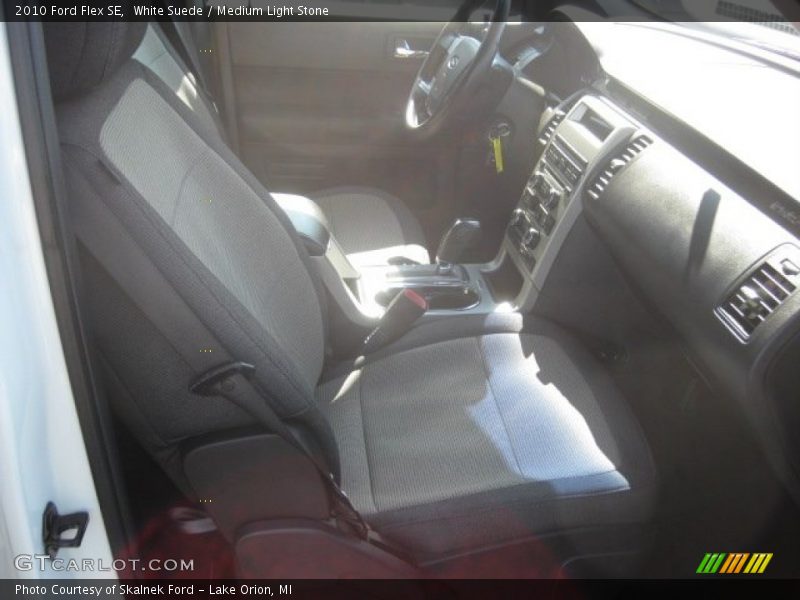 White Suede / Medium Light Stone 2010 Ford Flex SE