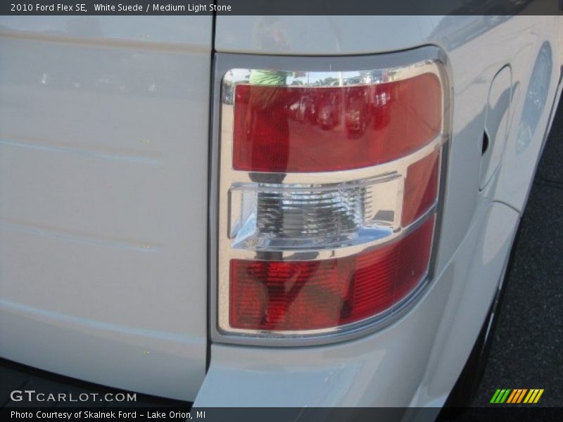 White Suede / Medium Light Stone 2010 Ford Flex SE