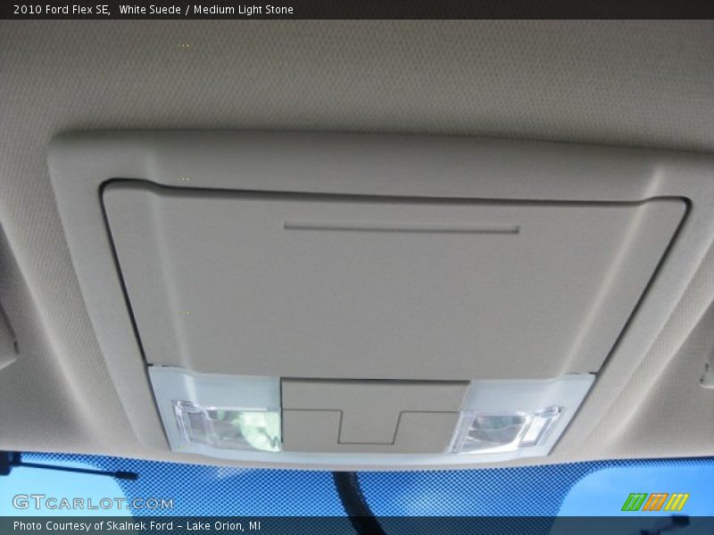 White Suede / Medium Light Stone 2010 Ford Flex SE
