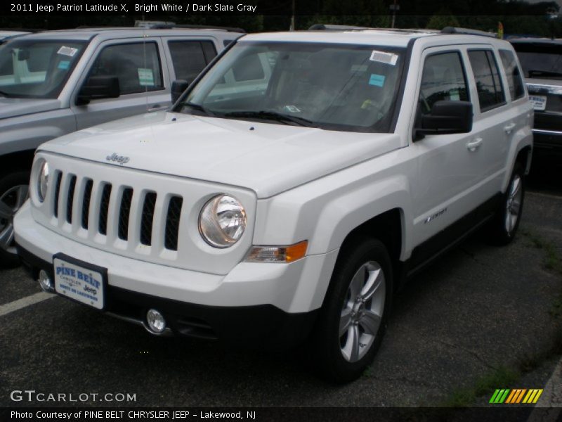 Bright White / Dark Slate Gray 2011 Jeep Patriot Latitude X